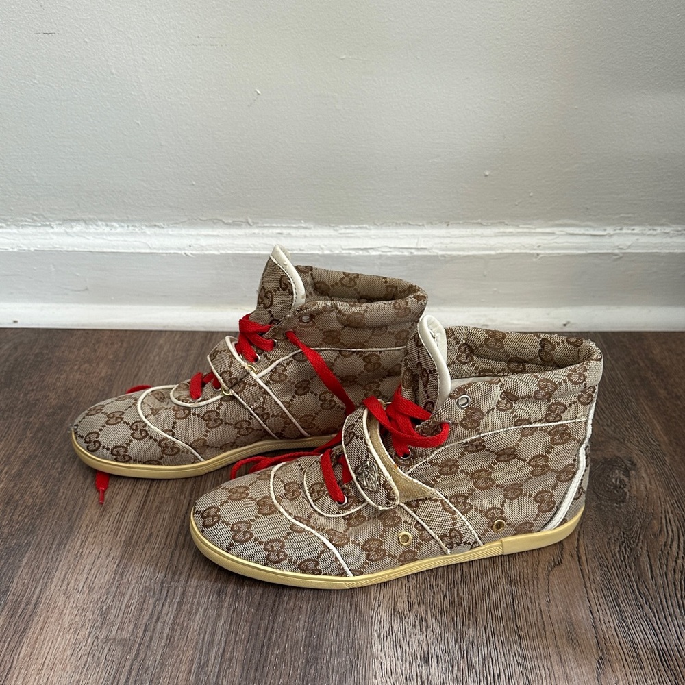 Vintage Gucci Sneakers